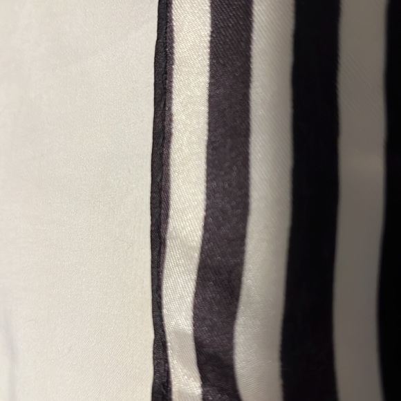 Scarf, polyester - Picture 2 of 4